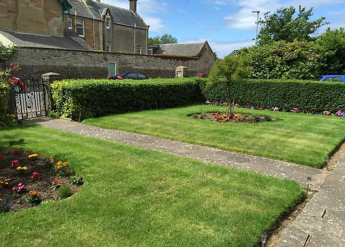 Blackburn Villa B&B